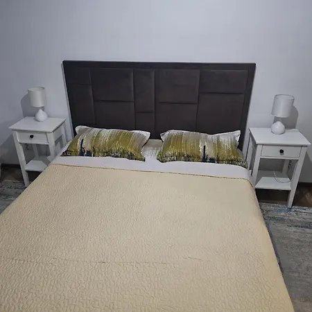 Nicolae Romanescu Et 2 * Craiova